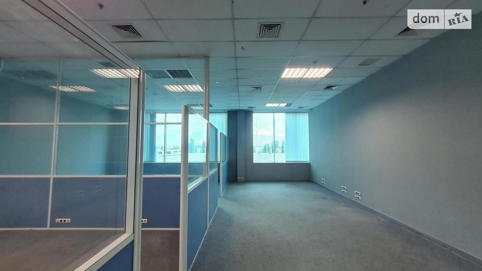 Сдается в аренду офис 171 кв. м в бизнес-центре, цена: 2394 $ - фото 2