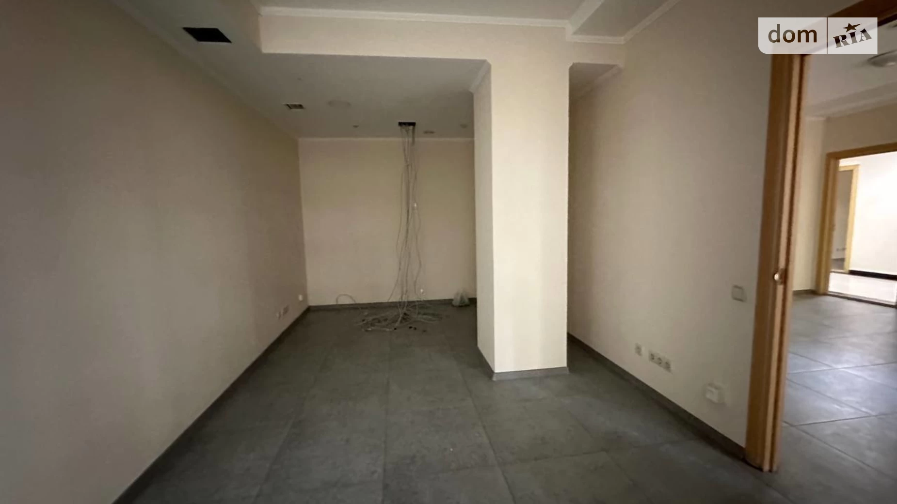 Сдается в аренду офис 180 кв. м в бизнес-центре, цена: 1800 $ - фото 5
