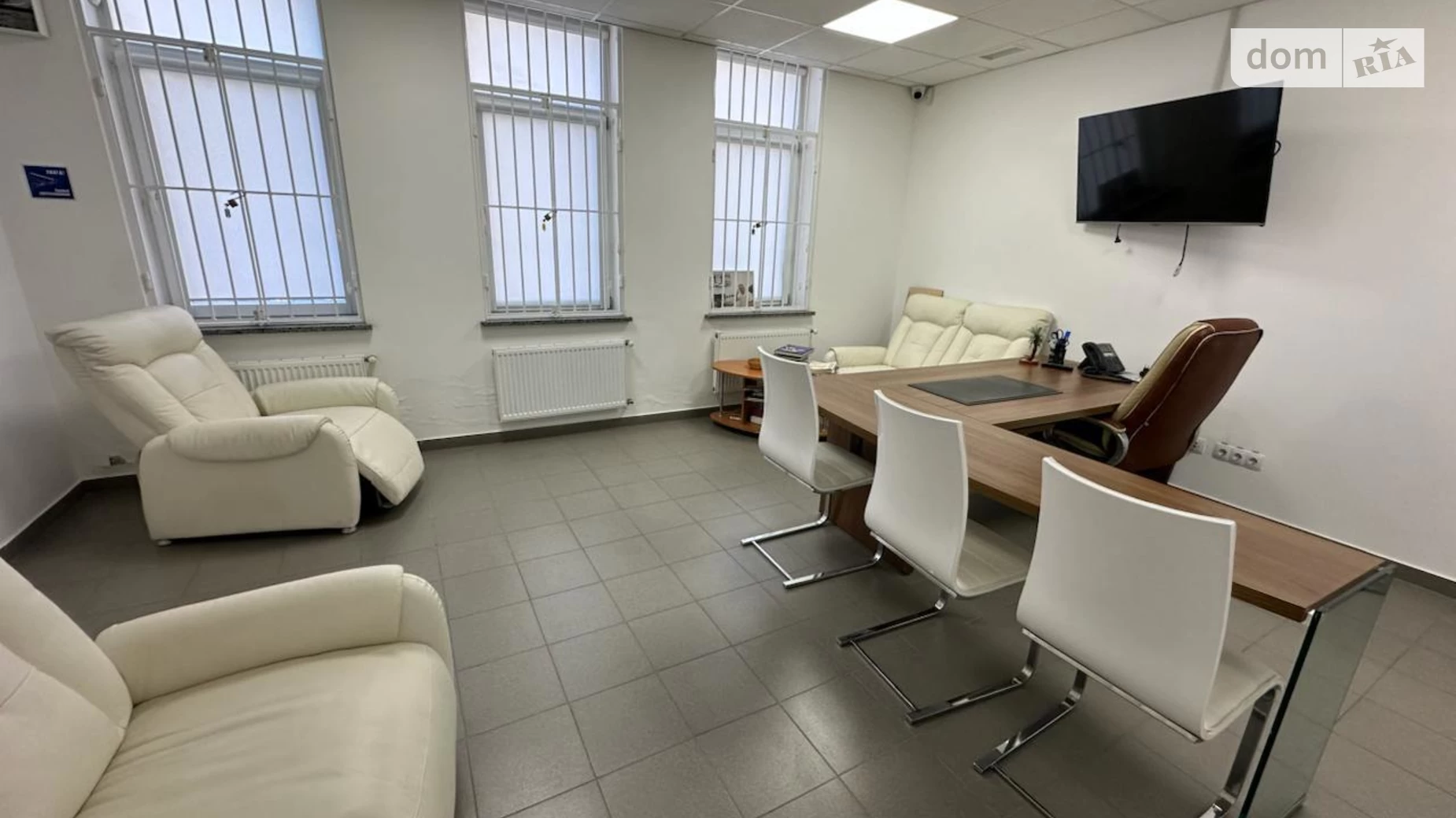 Продается помещения свободного назначения 486 кв. м в 1-этажном здании, цена: 625000 € - фото 4