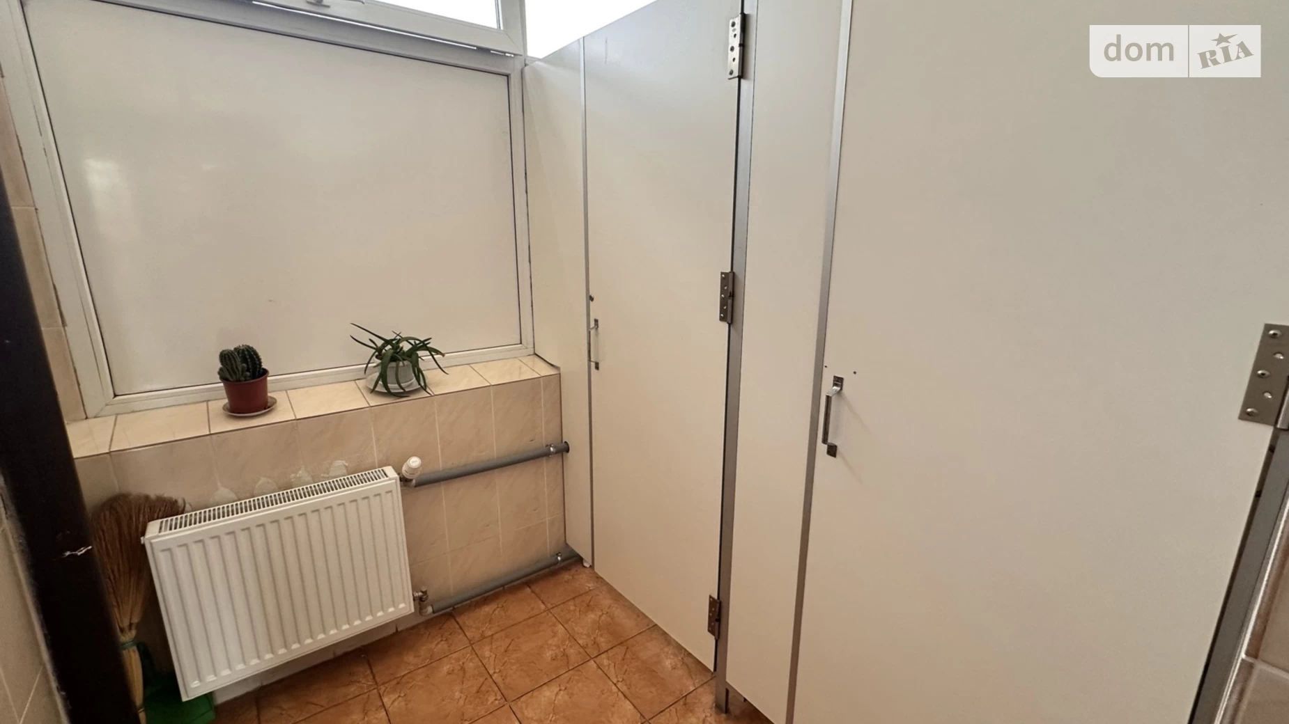 Сдается в аренду офис 11.3 кв. м в бизнес-центре, цена: 5424 грн - фото 4