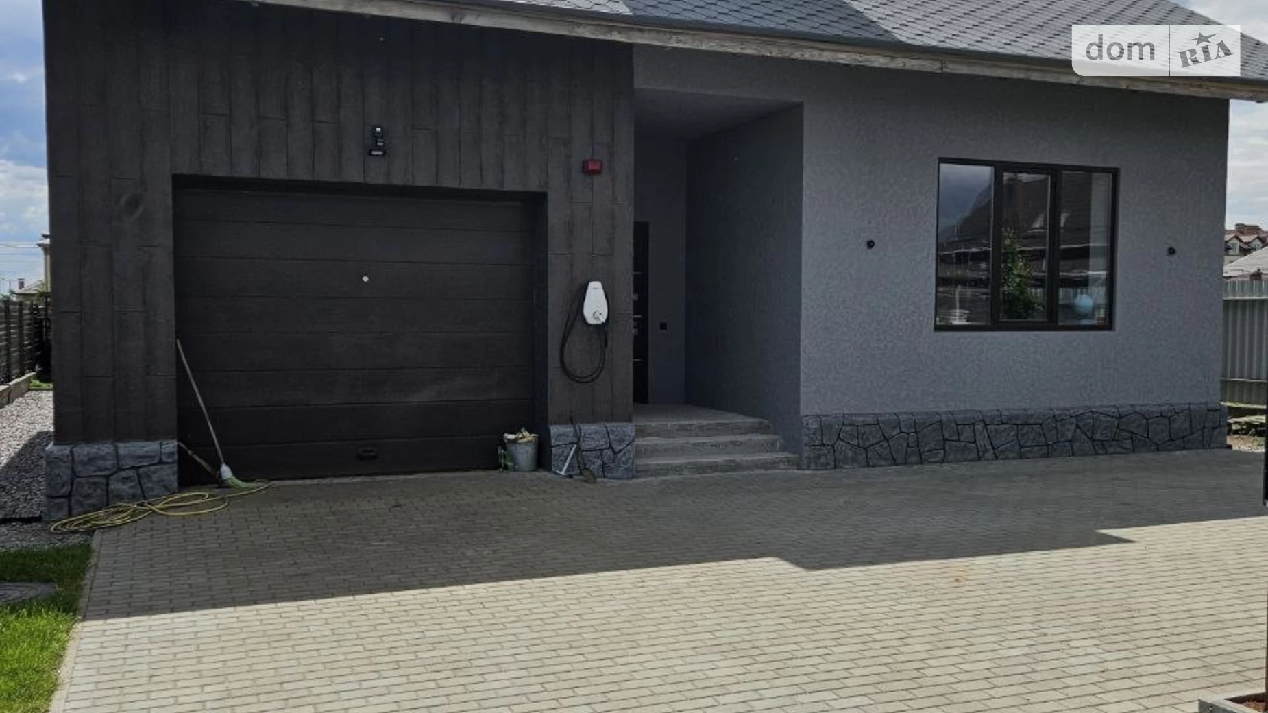 Продается дом на 2 этажа 220 кв. м с садом, цена: 175000 $ - фото 3