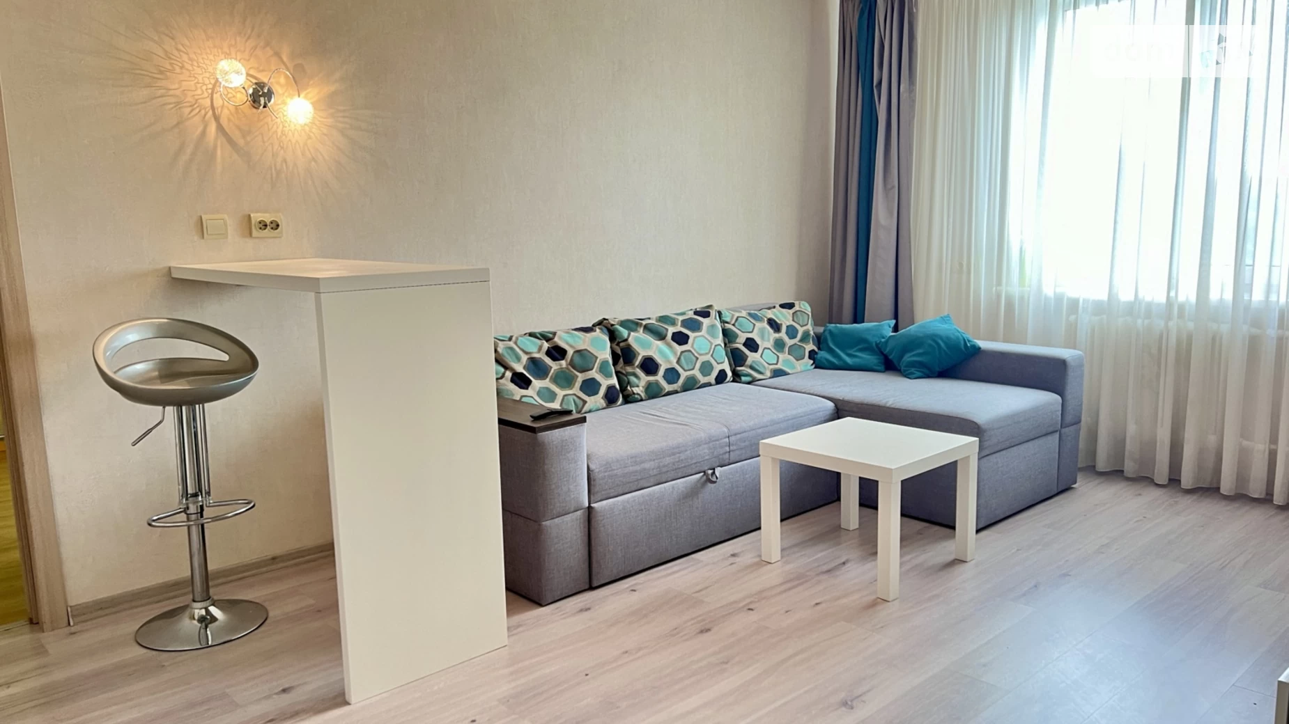Продается 2-комнатная квартира 54 кв. м в Полтаве, ул. Петра Юрченко, 28 - фото 2