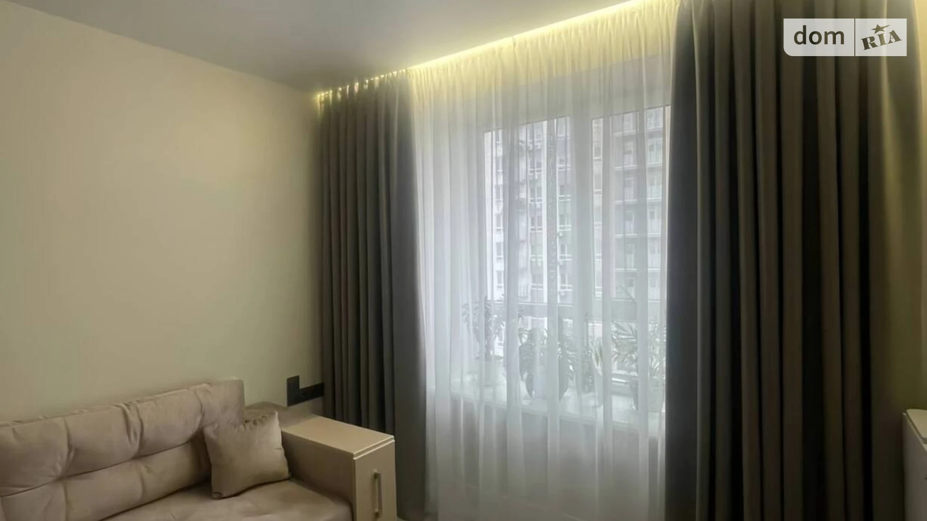 Продается 2-комнатная квартира 77 кв. м в Слобожанском, ул. Семейная, 5 - фото 3