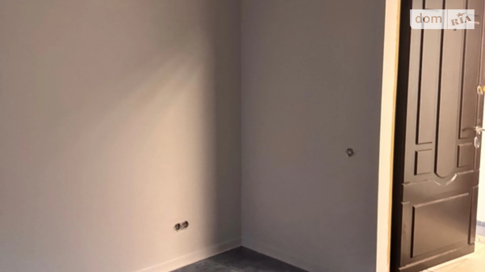 Продается офис 399.3 кв. м в бизнес-центре, цена: 270000 $ - фото 4