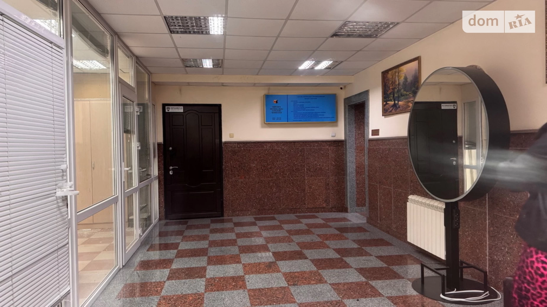 Продается офис 399.3 кв. м в бизнес-центре, цена: 270000 $ - фото 3