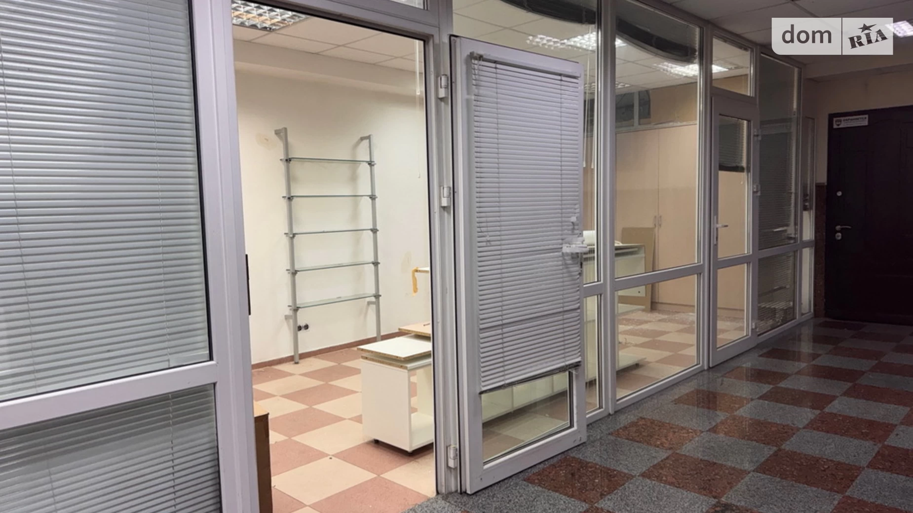 Продається офіс 399.3 кв. м в бізнес-центрі, цена: 270000 $ - фото 2