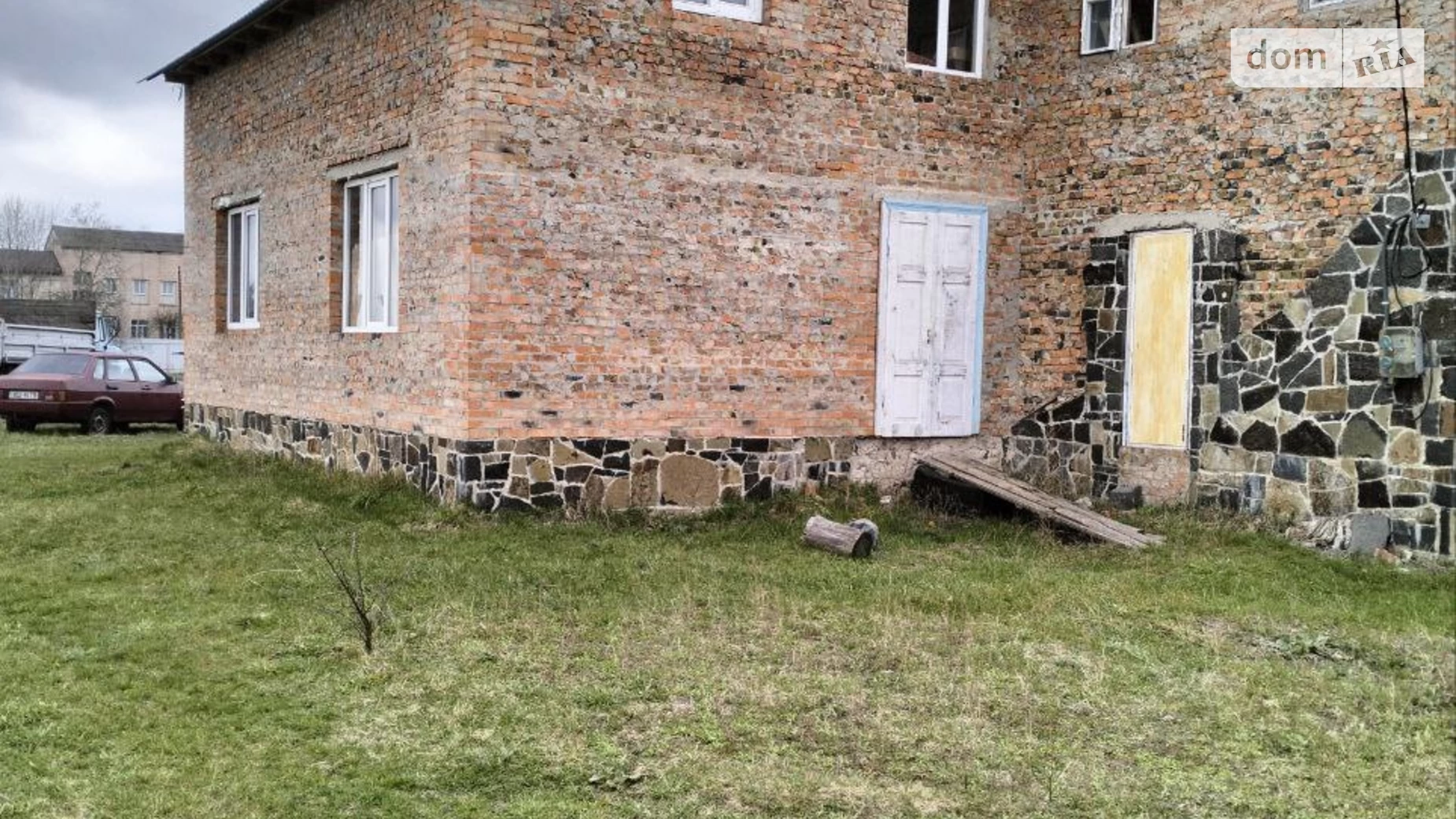 Продается одноэтажный дом 120 кв. м с гаражом, ул. Независимости - фото 3