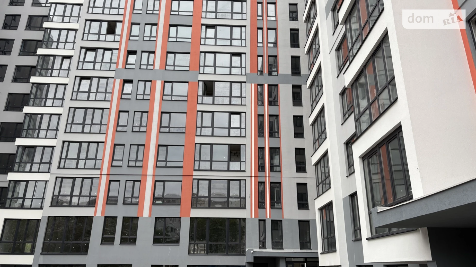 Продается 1-комнатная квартира 48 кв. м в Виннице, пл. Привокзальная, 30 - фото 2