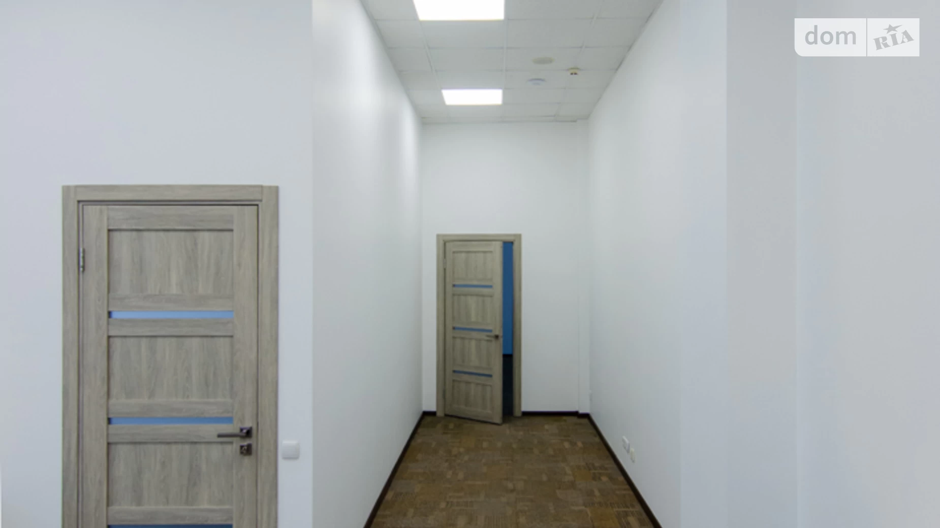Сдается в аренду офис 164.85 кв. м в бизнес-центре, цена: 3261.3 $ - фото 4