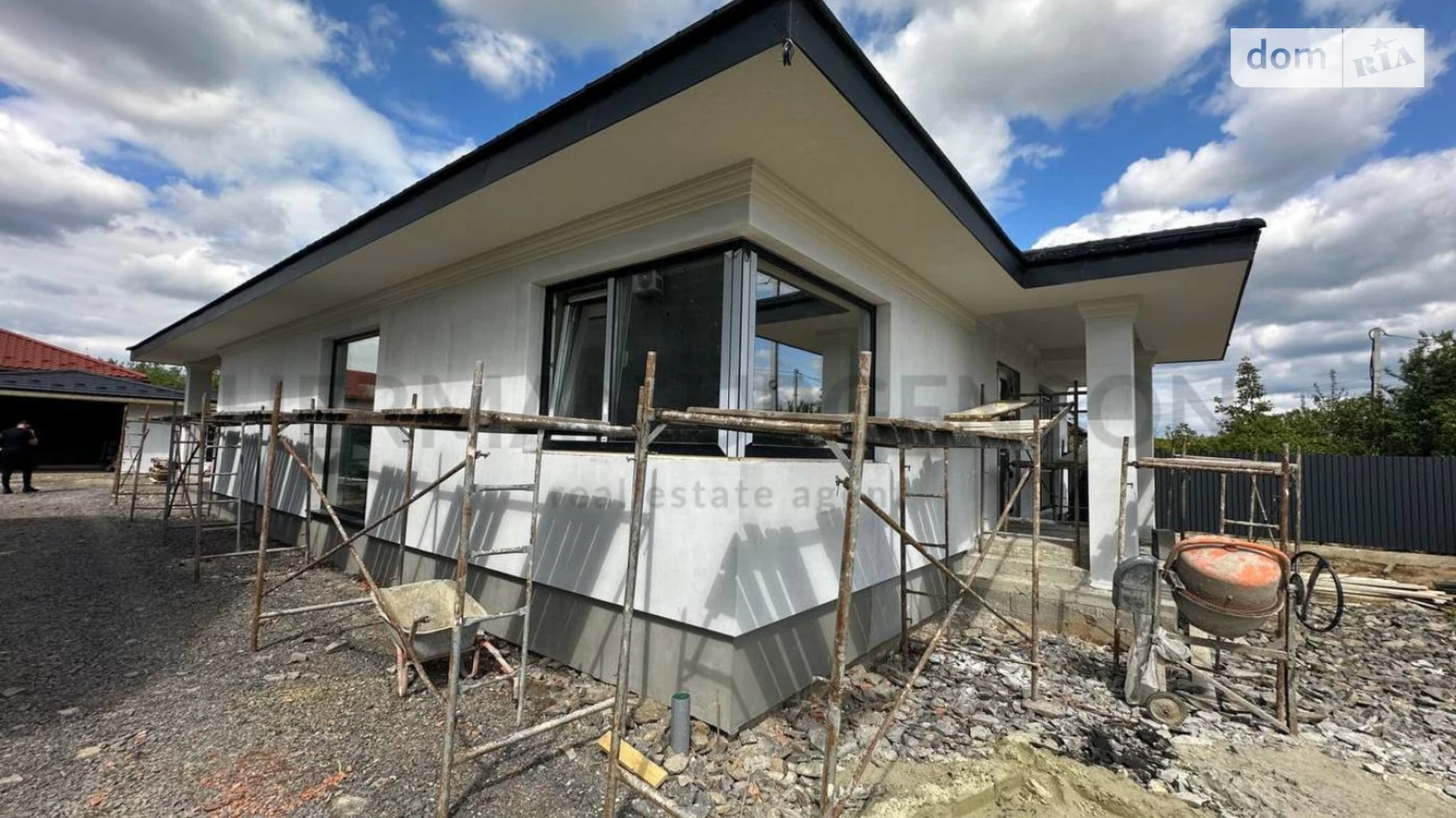 Продается одноэтажный дом 145 кв. м с верандой, цена: 165000 $ - фото 2