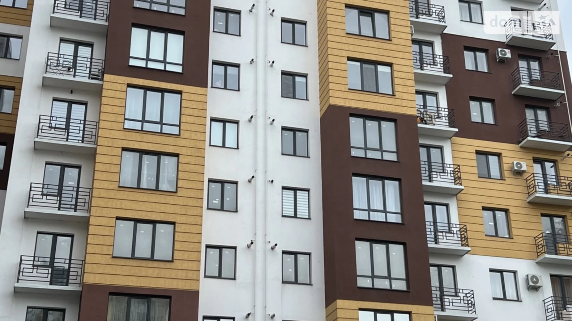 Продается 1-комнатная квартира 46.5 кв. м в Ивано-Франковске, ул. Железнодорожная - фото 2