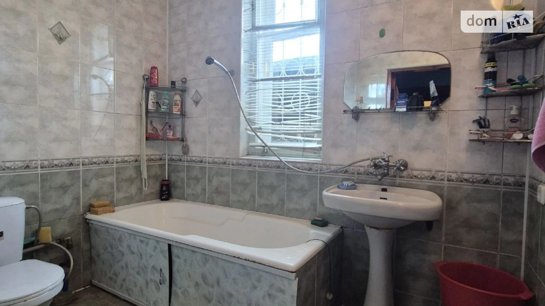 Продается дом на 3 этажа 200 кв. м с гаражом, цена: 155000 $ - фото 5