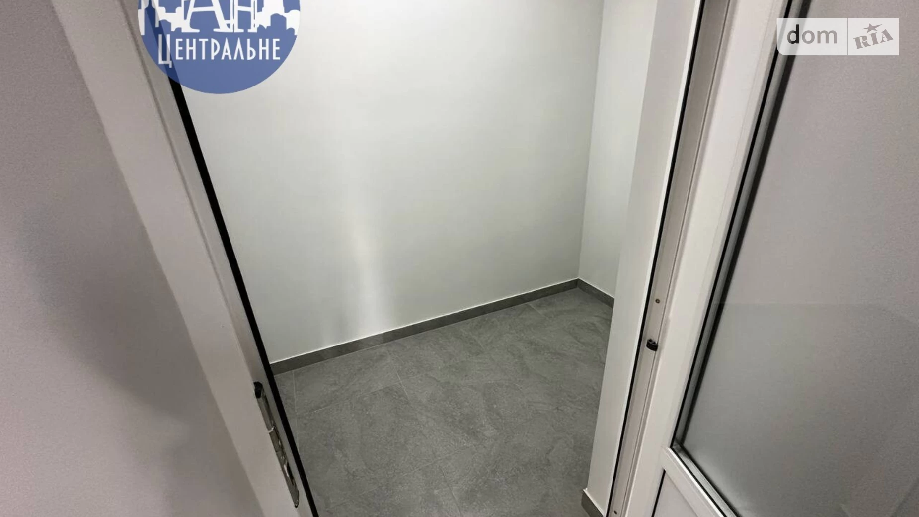 Здається в оренду офіс 138.1 кв. м в бізнес-центрі, цена: 42000 $ - фото 2