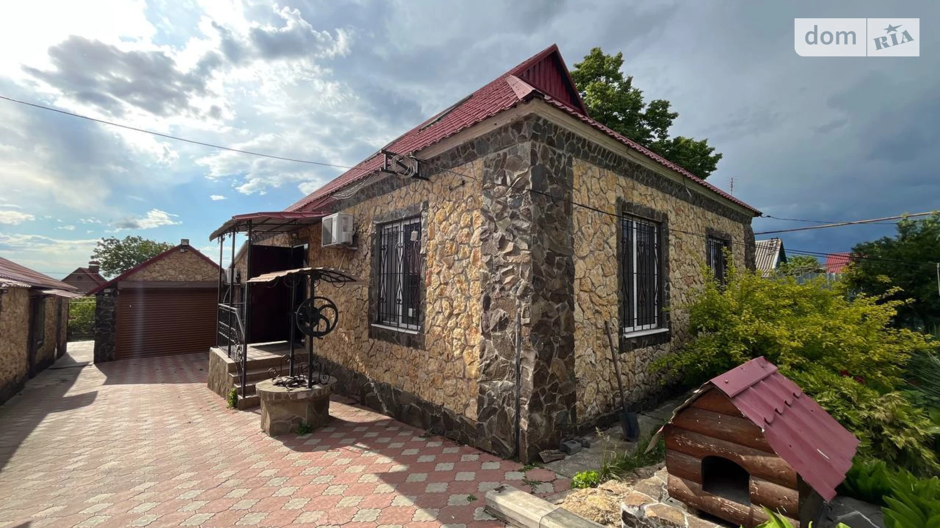 Продается дом на 2 этажа 89 кв. м с бассейном, цена: 105000 $ - фото 2