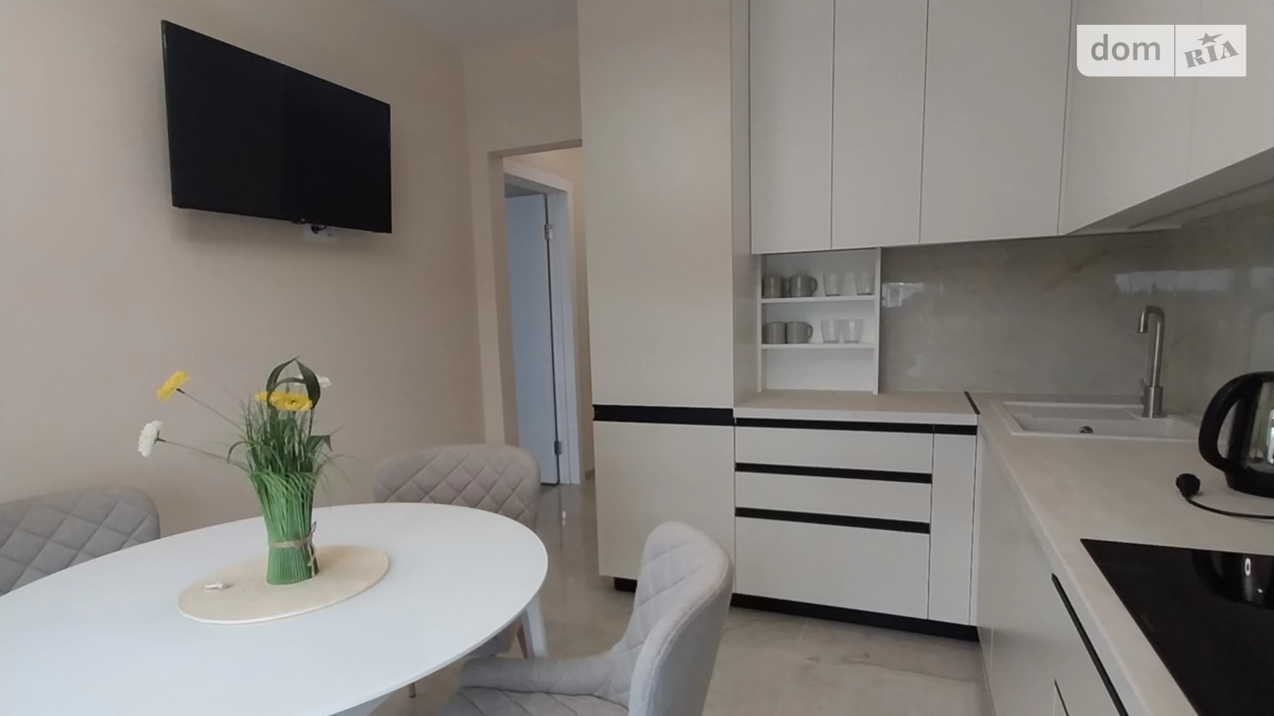 Сдается в аренду 1-комнатная квартира 41.9 кв. м в Ровно, цена: 450 $ - фото 5