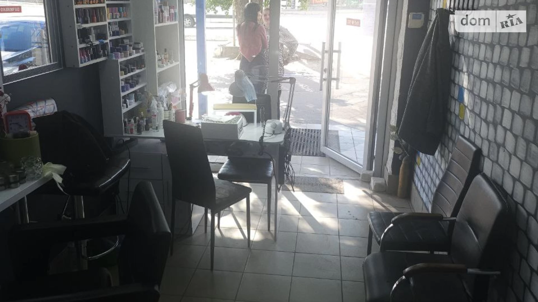 Сдается в аренду объект сферы услуг 14.3 кв. м в 1-этажном здании, цена: 10000 грн - фото 5
