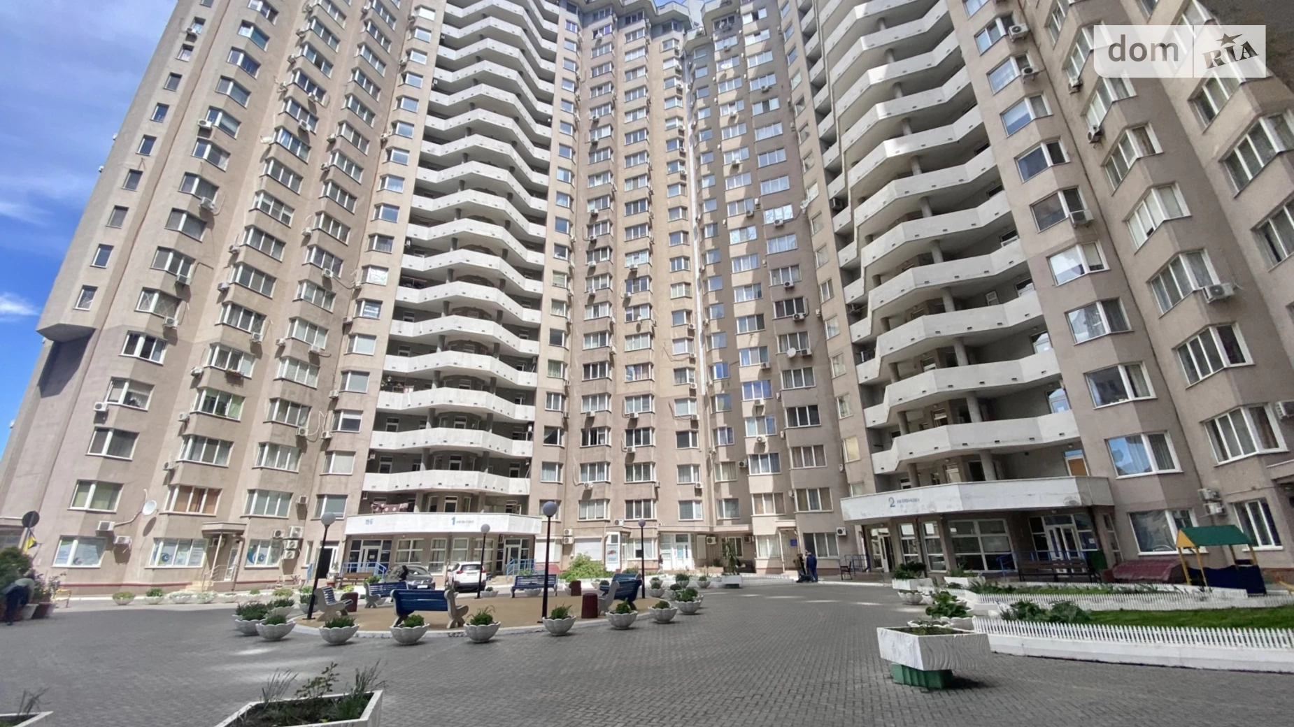 Здається в оренду 1-кімнатна квартира у Одесі, вул. Середньофонтанська, 19Б - фото 2
