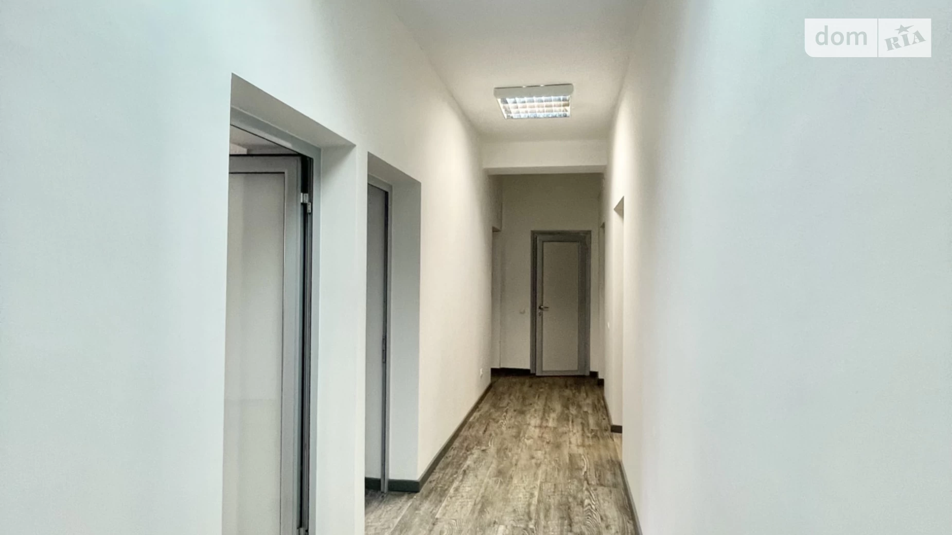 Продается офис 150 кв. м в бизнес-центре, цена: 300000 $ - фото 5