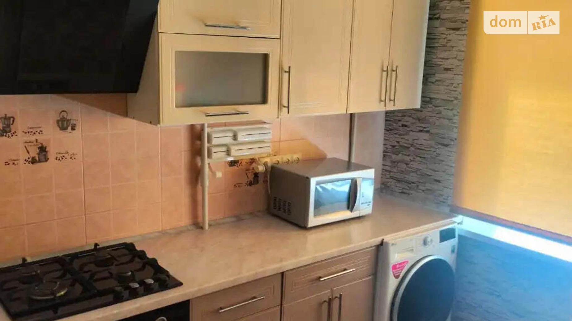 Продается 3-комнатная квартира 70.3 кв. м в Днепре, цена: 55000 $ - фото 2
