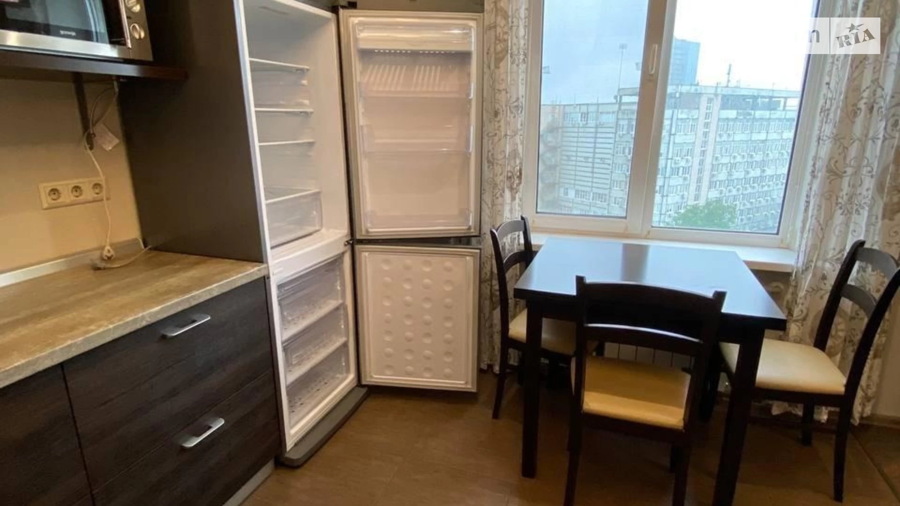 Продается 2-комнатная квартира 68 кв. м в Днепре, просп. Поля Александра, 27Д - фото 4