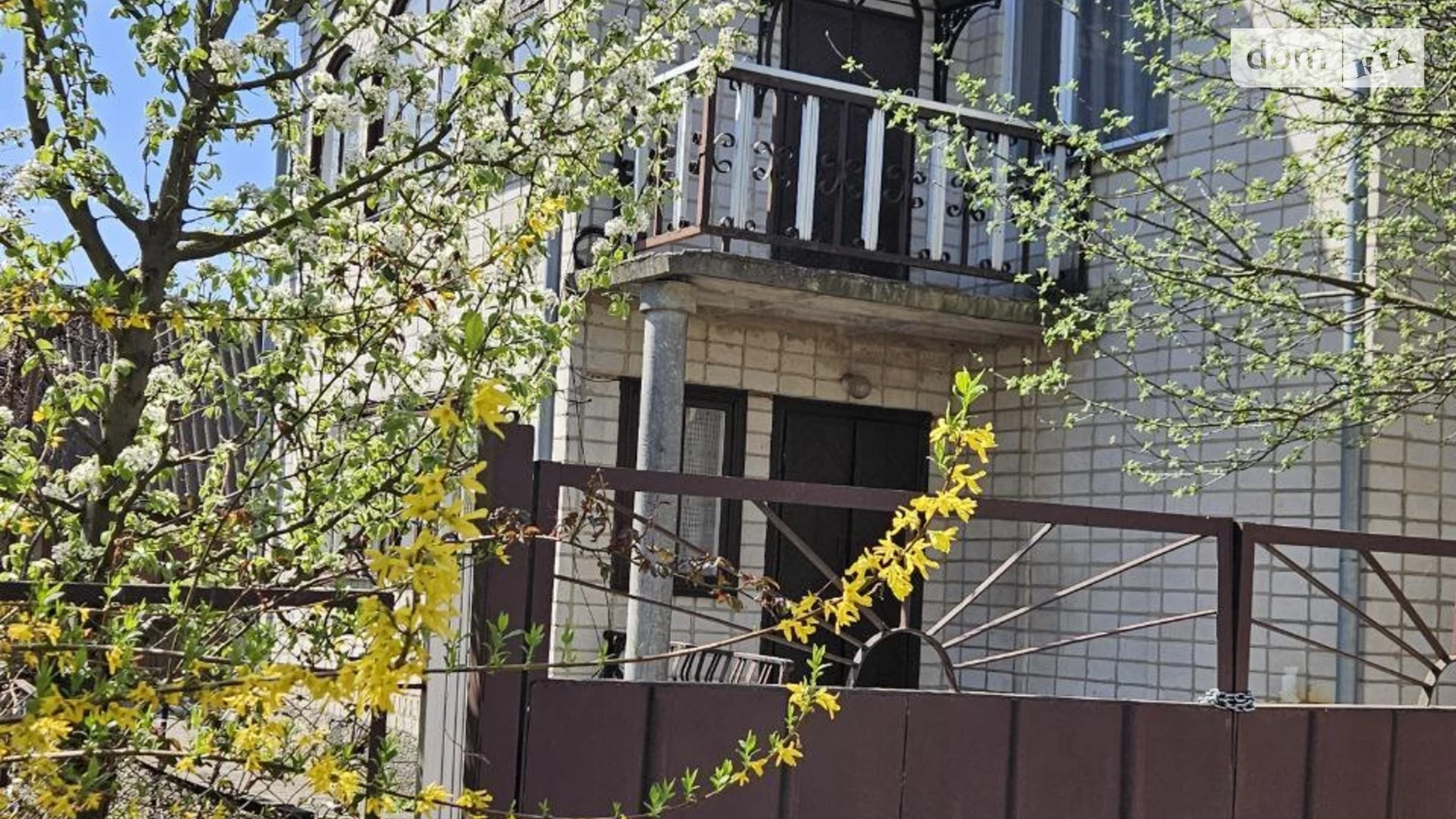 Продается дом на 2 этажа 120 кв. м с бассейном, цена: 65000 $ - фото 2