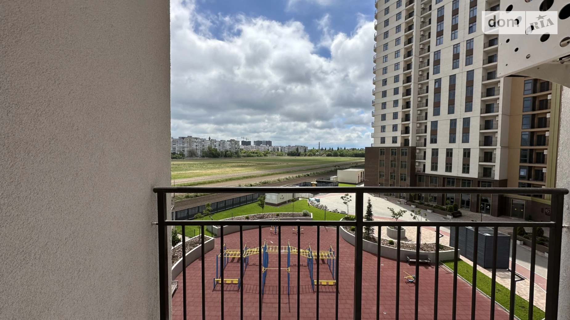 Продається 1-кімнатна квартира 42 кв. м у Одесі, вул. Краснова, 3 корпус 60 - фото 4