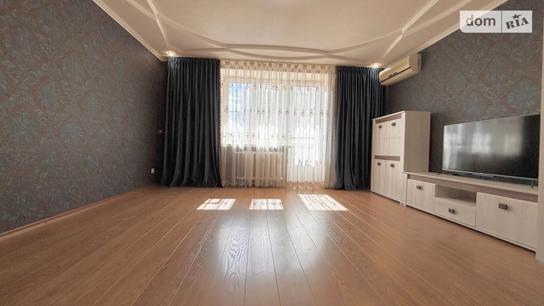 Продается 4-комнатная квартира 83.2 кв. м в Днепре, ул. Савкина, 6 - фото 2