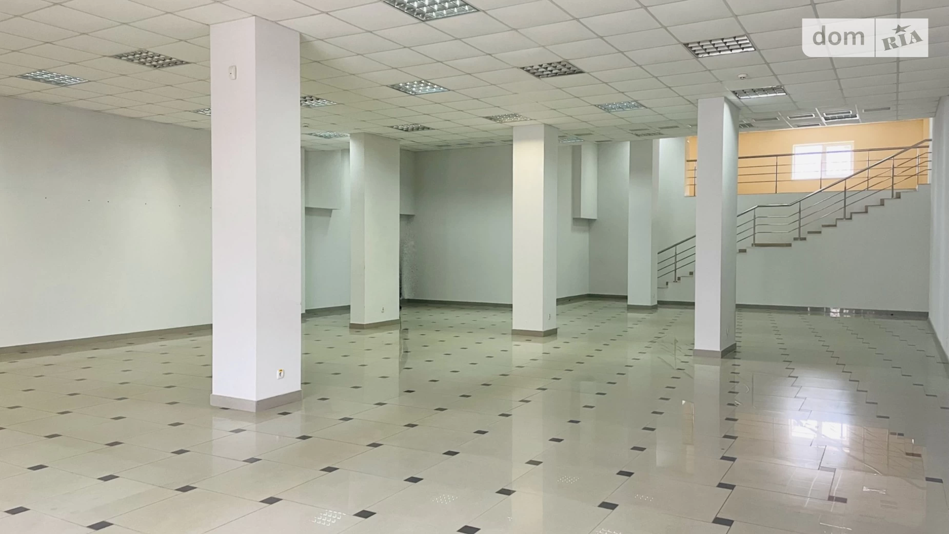 Сдается в аренду помещения свободного назначения 440 кв. м в 7-этажном здании, цена: 132000 грн - фото 4