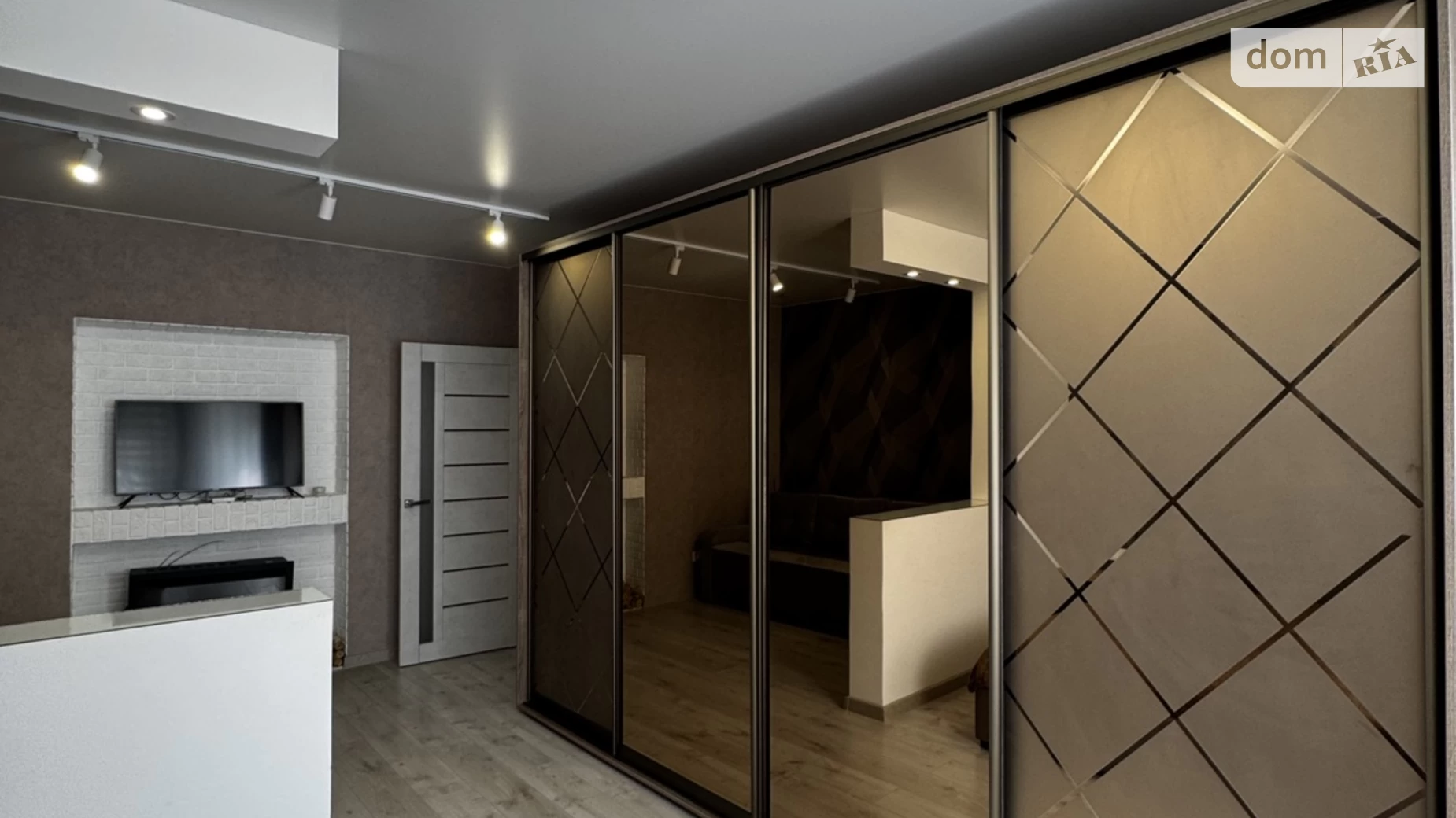 Продается 1-комнатная квартира 44.5 кв. м в Ровно, цена: 58500 $ - фото 4