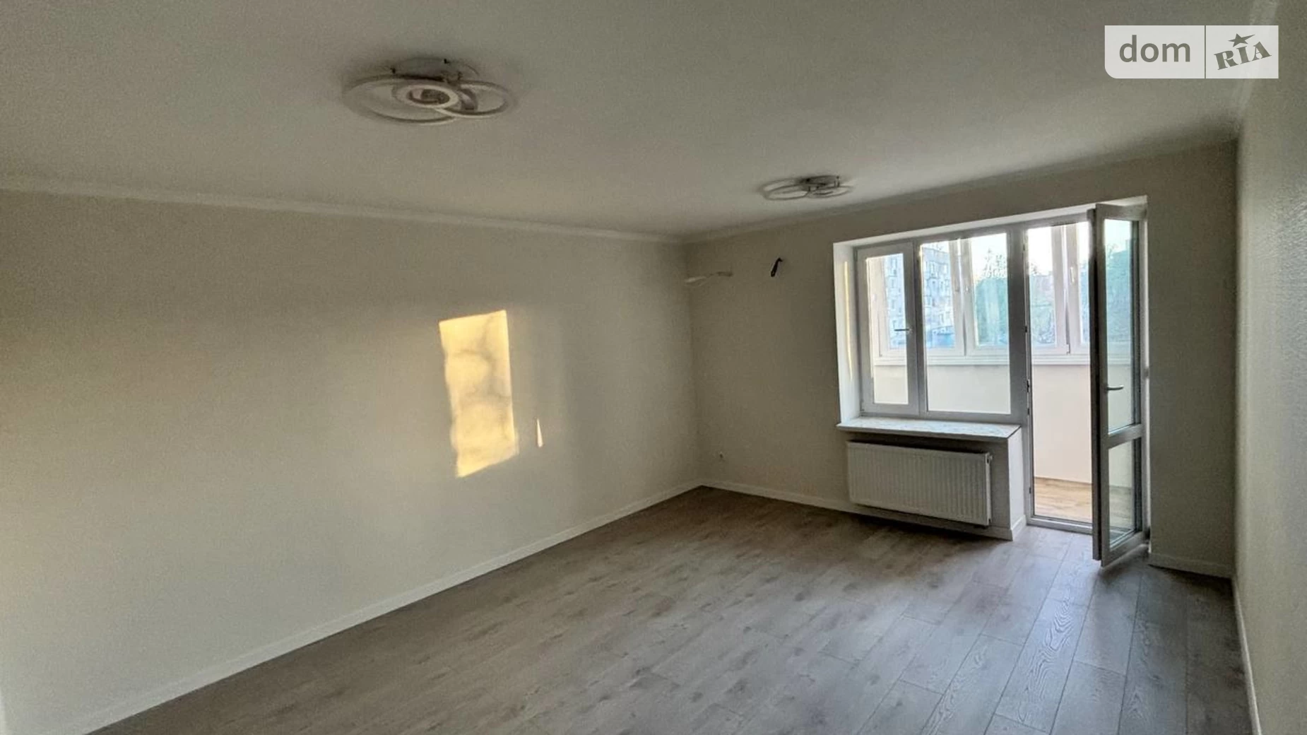 Продается 1-комнатная квартира 50 кв. м в Борисполе, ул. Новая, 31А - фото 2