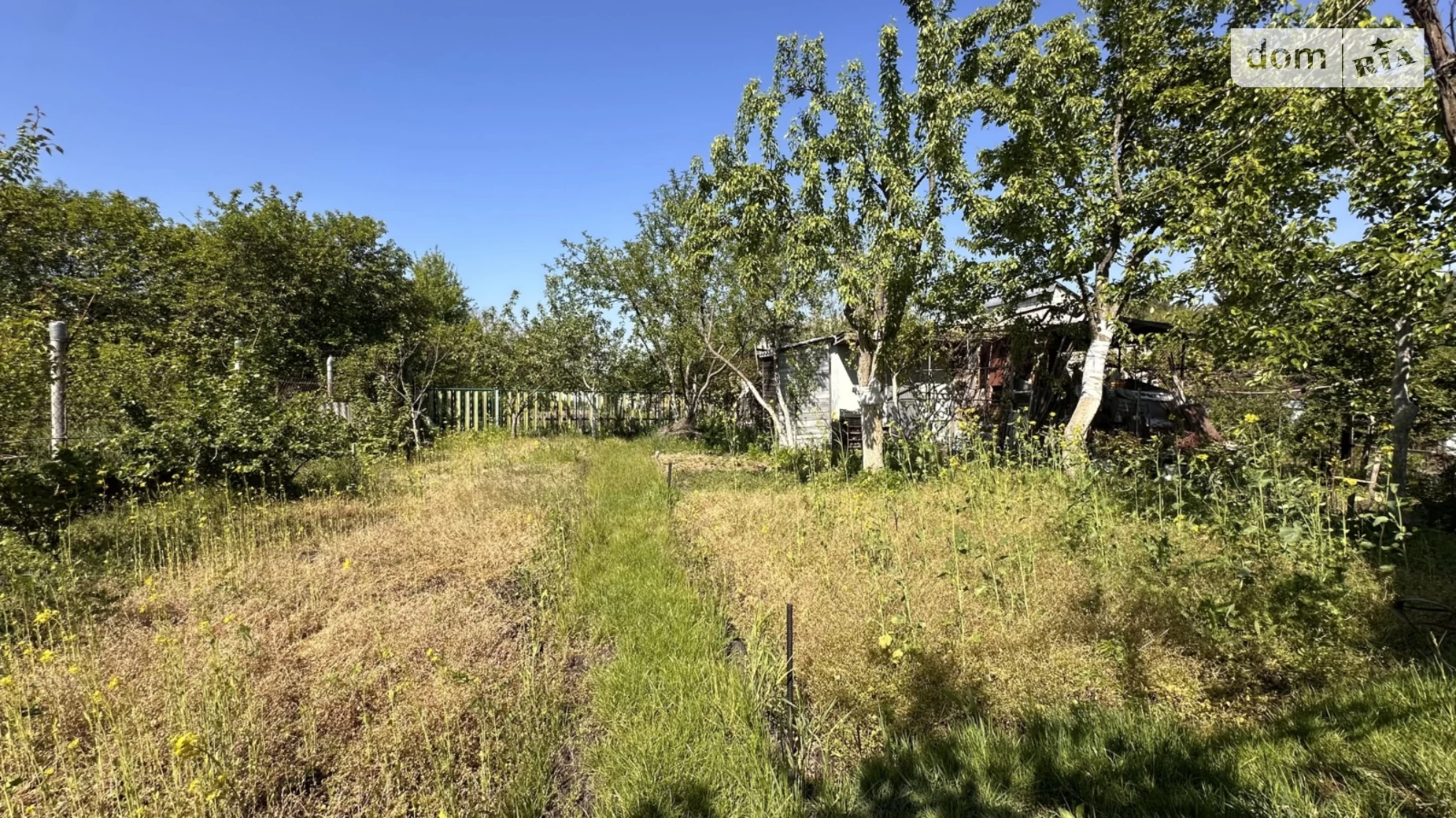 Продается дом на 3 этажа 108 кв. м с беседкой, цена: 33000 $ - фото 2
