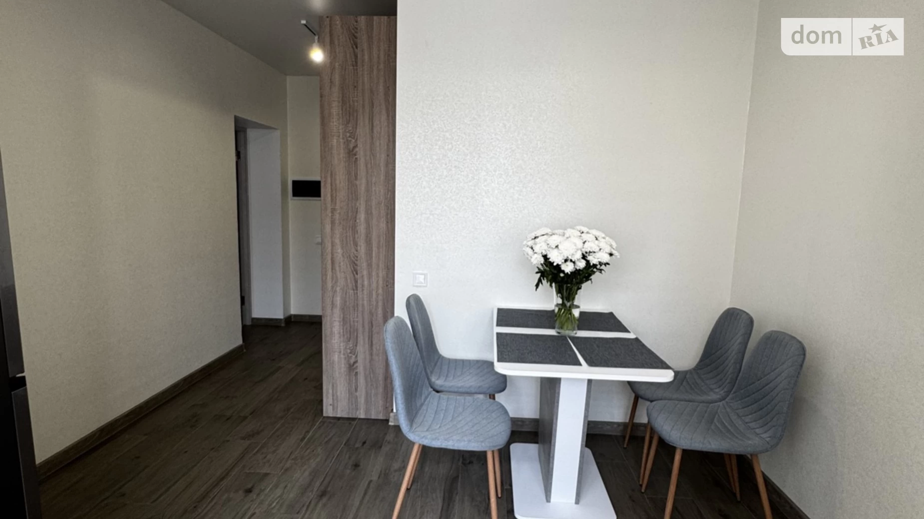 Продается 1-комнатная квартира 44.5 кв. м в Ровно, цена: 58500 $ - фото 2