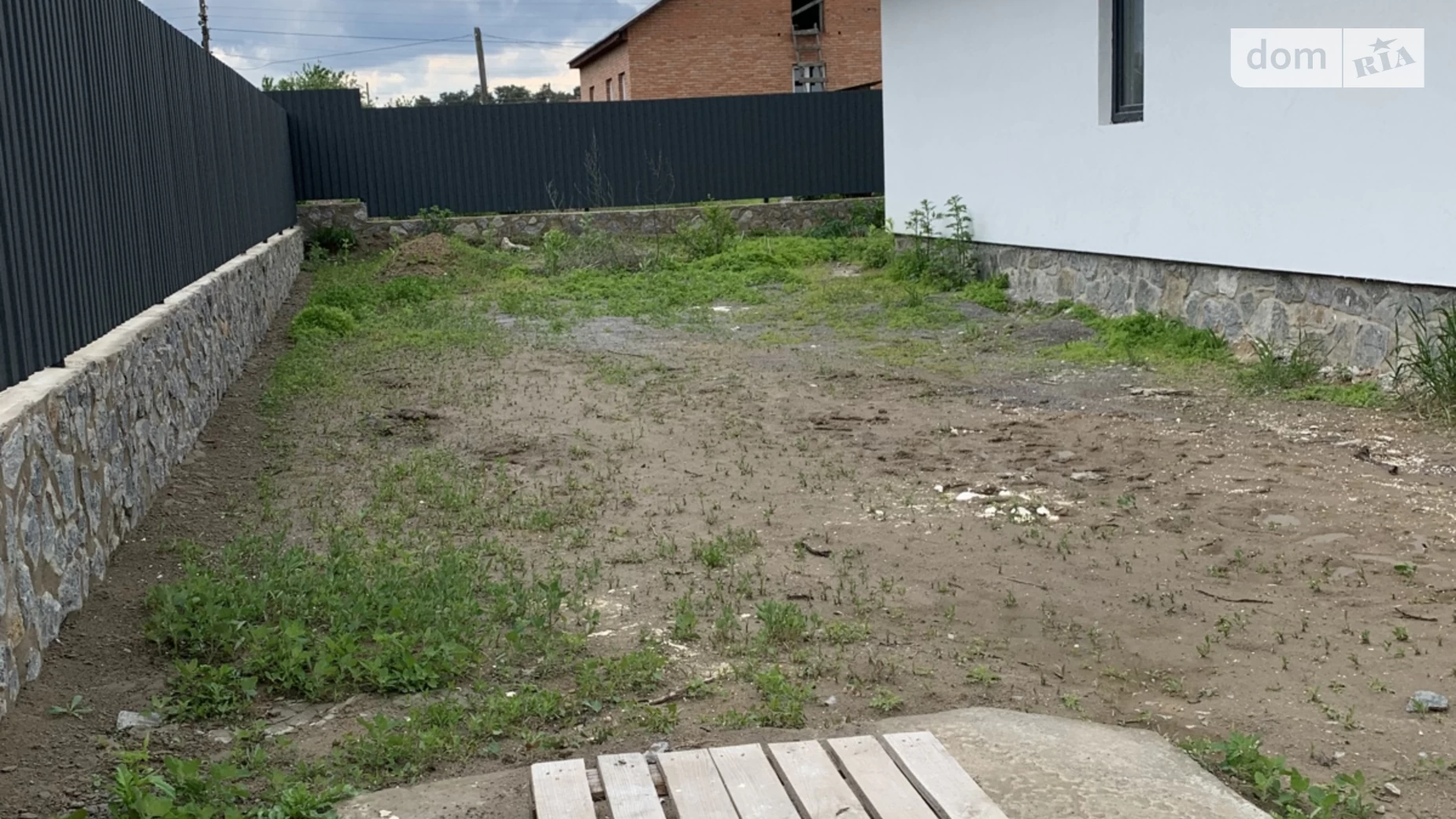 Продается одноэтажный дом 95 кв. м с камином, цена: 65000 $ - фото 2