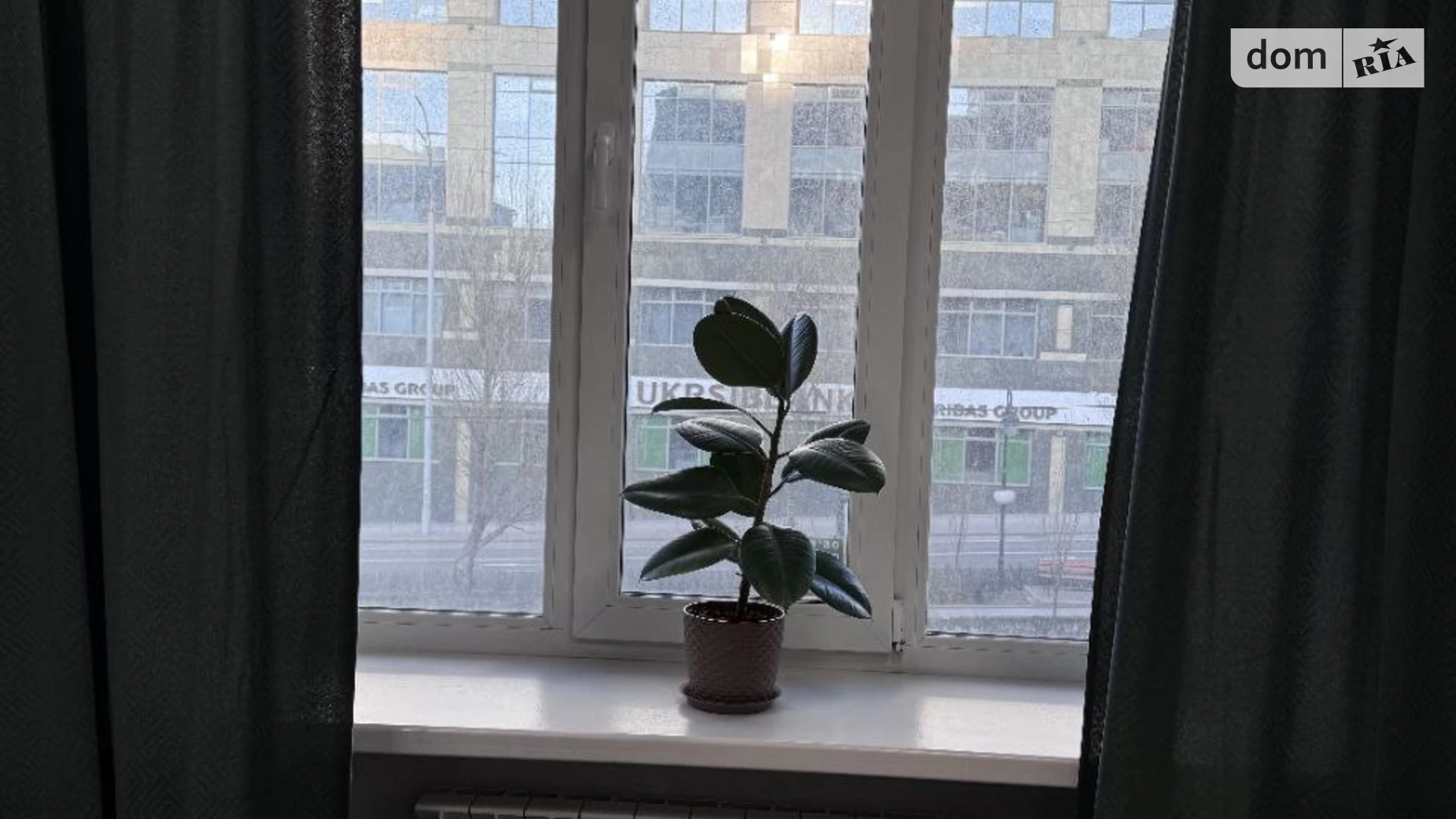 Сдается в аренду офис 62 кв. м в бизнес-центре, цена: 900 $ - фото 5