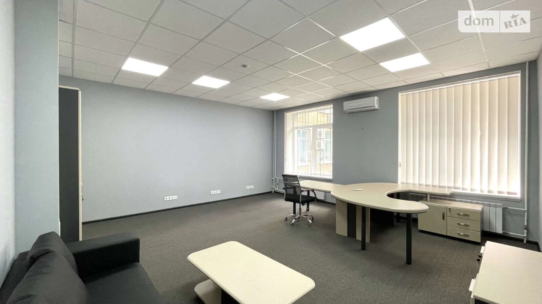 Здається в оренду офіс 208 кв. м в бізнес-центрі, цена: 4160 $ - фото 3