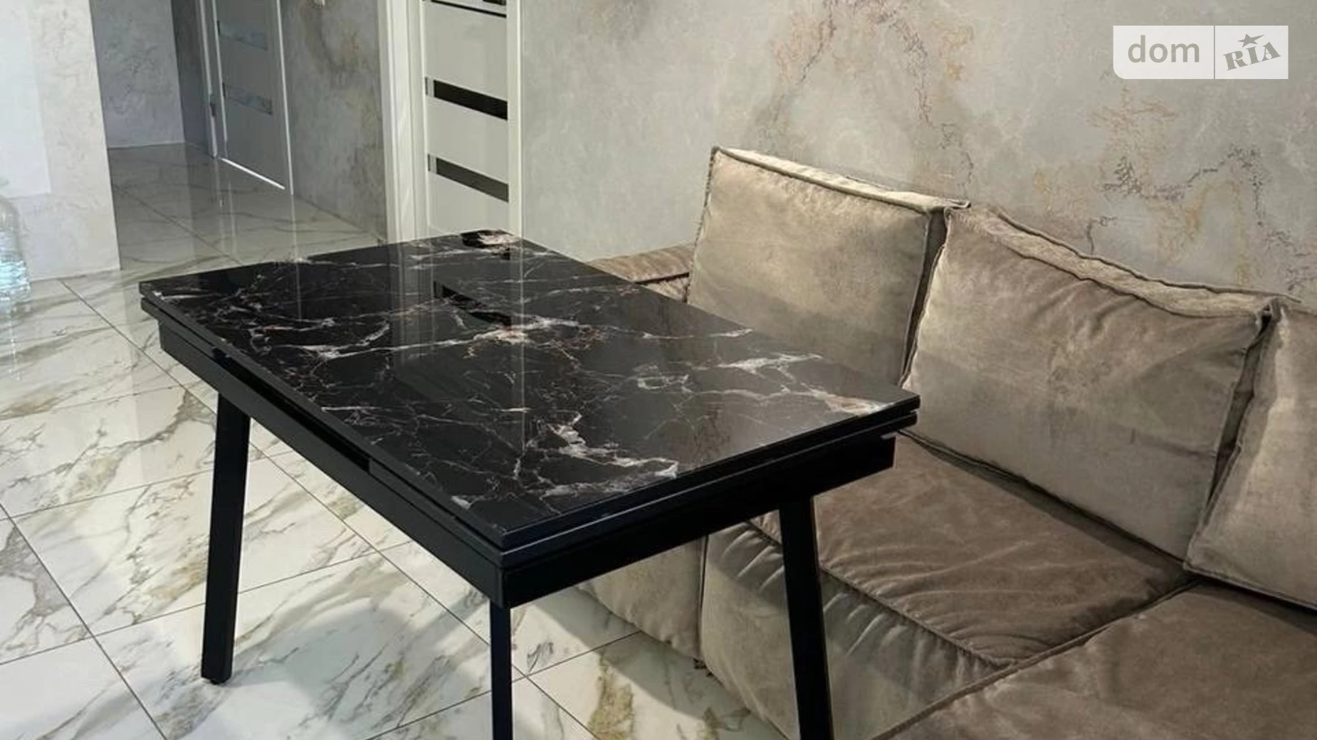 Продается 2-комнатная квартира 60 кв. м в, цена: 68000 $ - фото 3