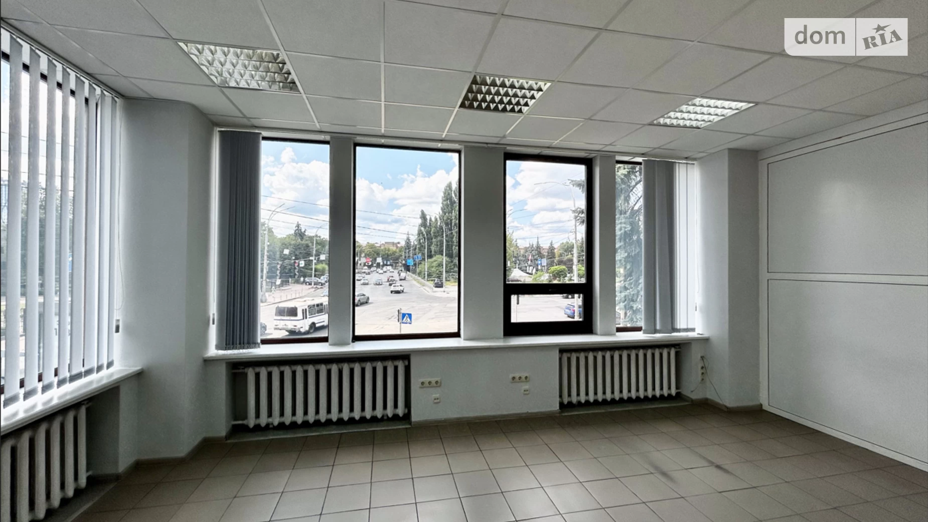 Сдается в аренду помещения свободного назначения 150.1 кв. м в 9-этажном здании, цена: 1801 $ - фото 2