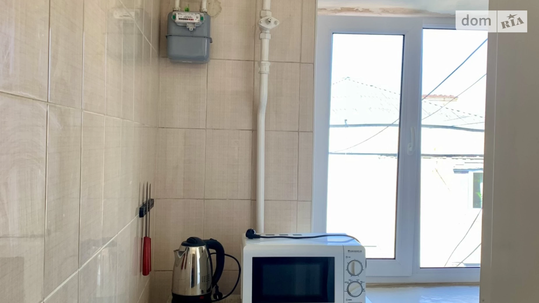 Продается 3-комнатная квартира 55.6 кв. м в Ровно, ул. Степана Бандеры, 44 - фото 2