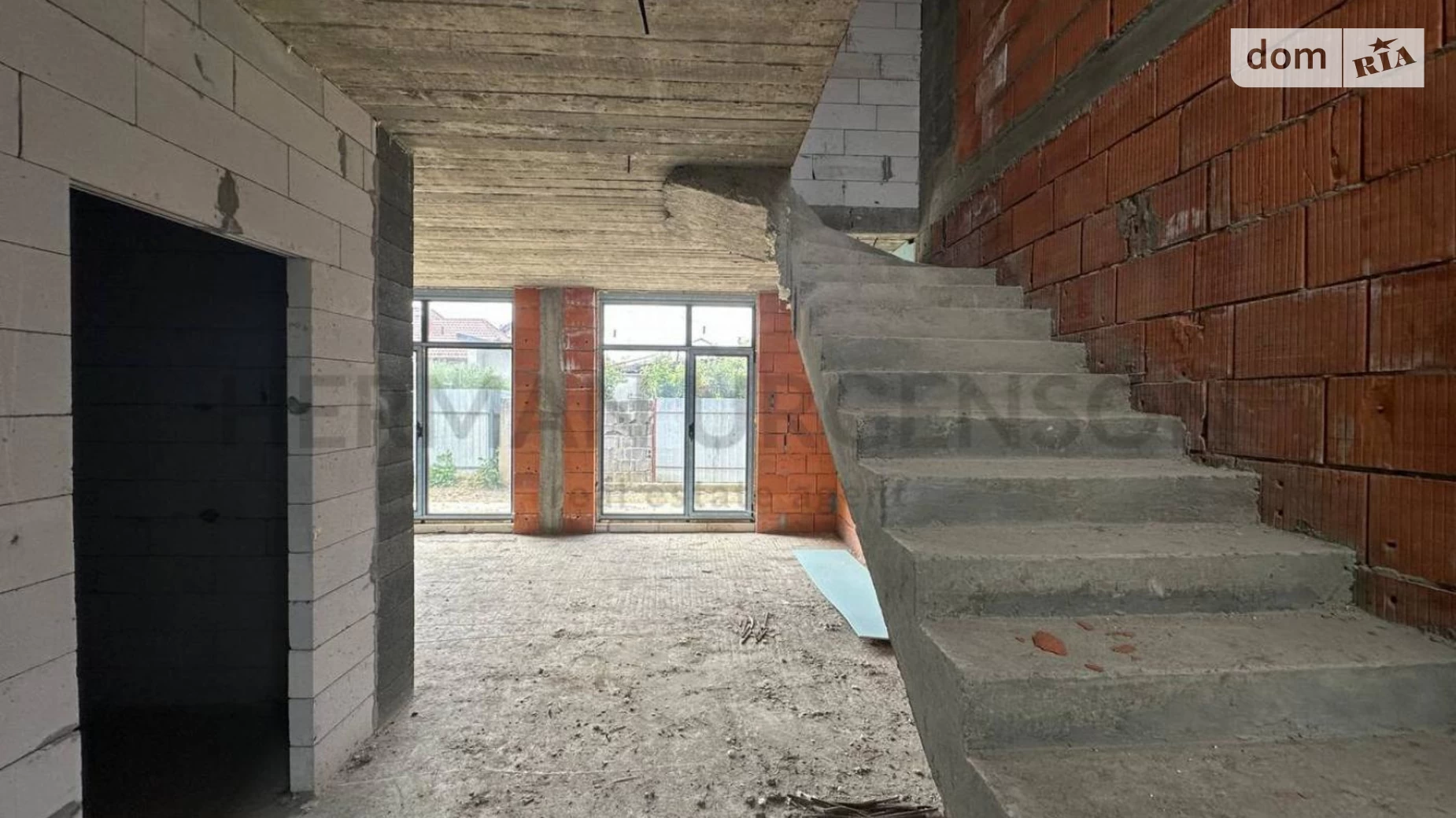 вул. Шафарика Подлипники Ужгород, цена: 96200 $ - фото 4