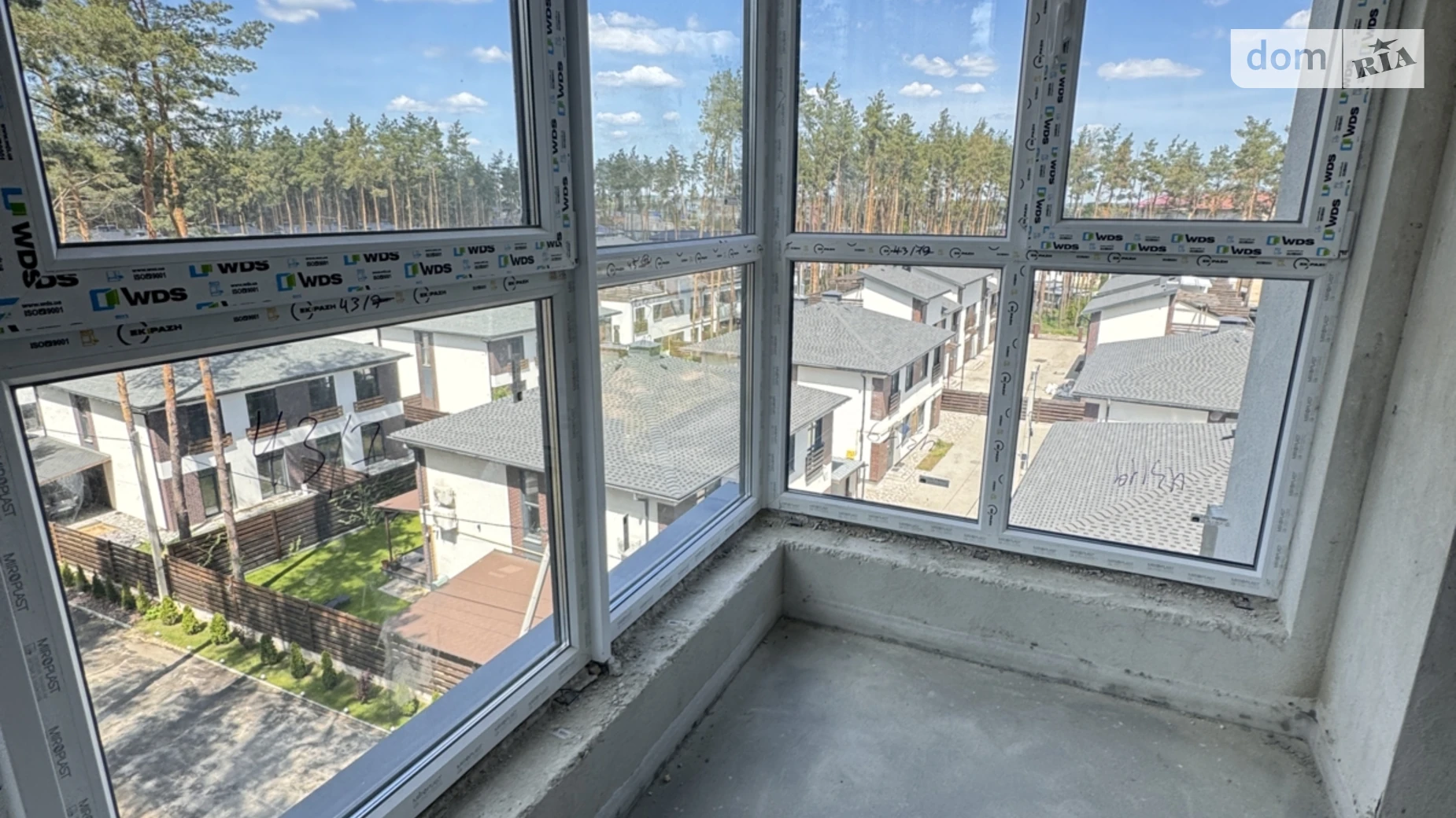 Продається 1-кімнатна квартира 38 кв. м у Гостомелі, вул. Соборна, 1 - фото 2