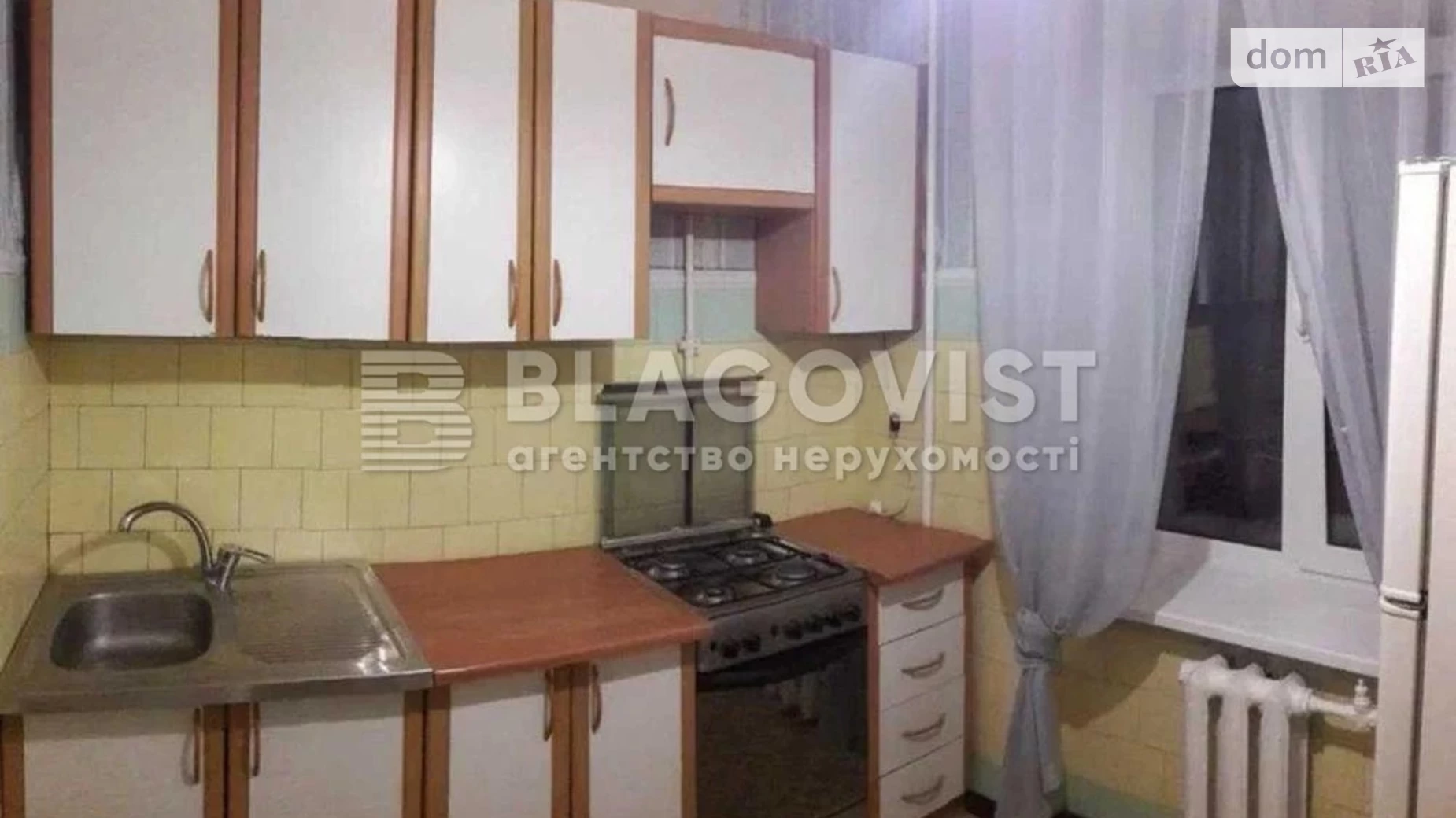 Продается 2-комнатная квартира 44 кв. м в Киеве, ул. Маккейна Джона, 43 - фото 4