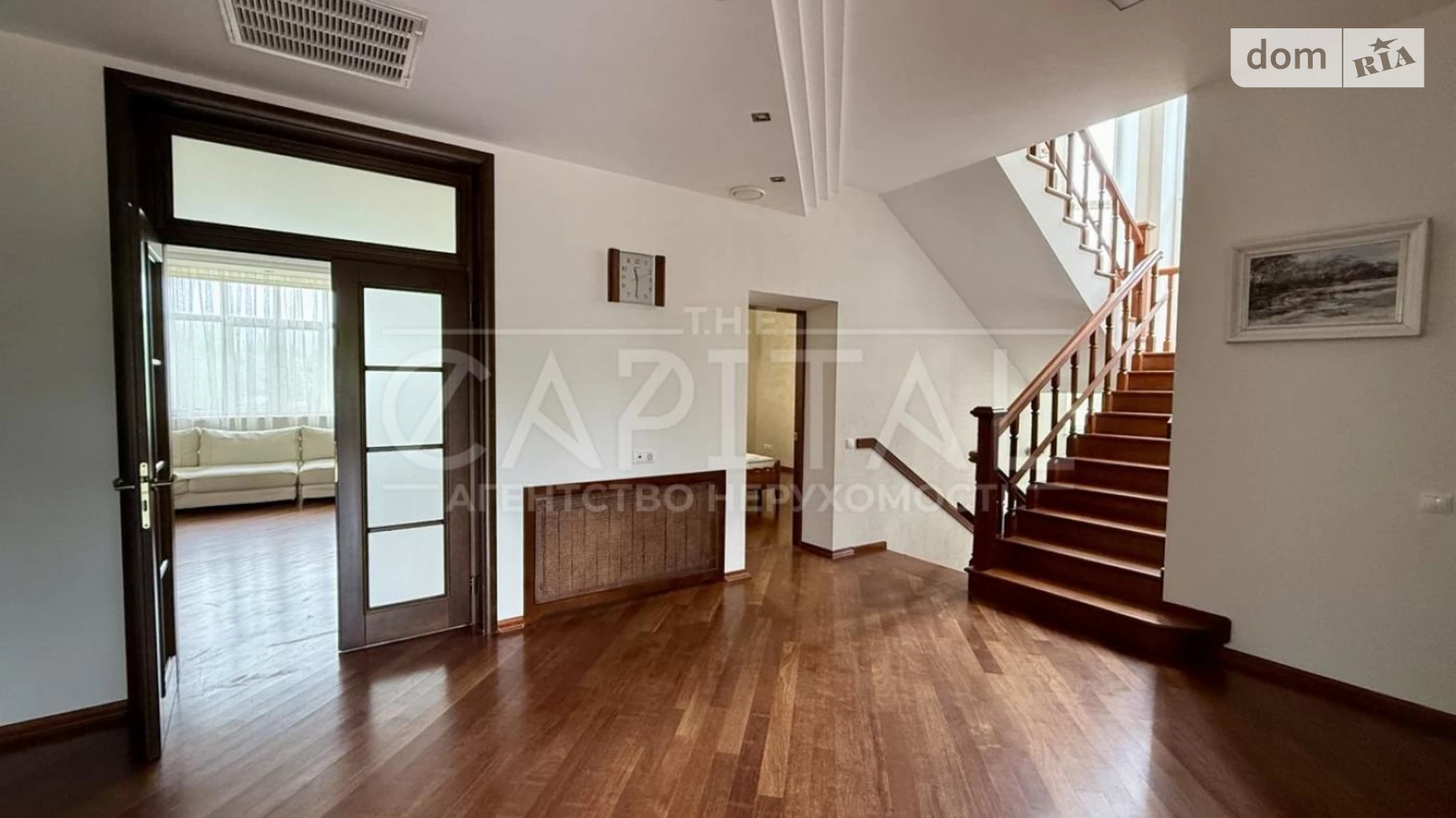 Сдается в аренду дом на 3 этажа 430 кв. м с камином, цена: 5500 $ - фото 4