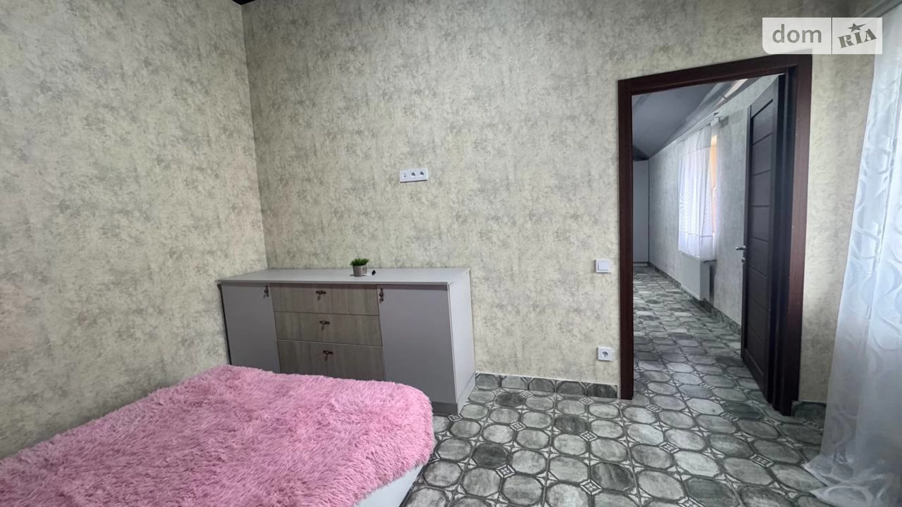 Продается 1-комнатная квартира 38 кв. м в Ирпене, ул. Центральная, 35А - фото 2