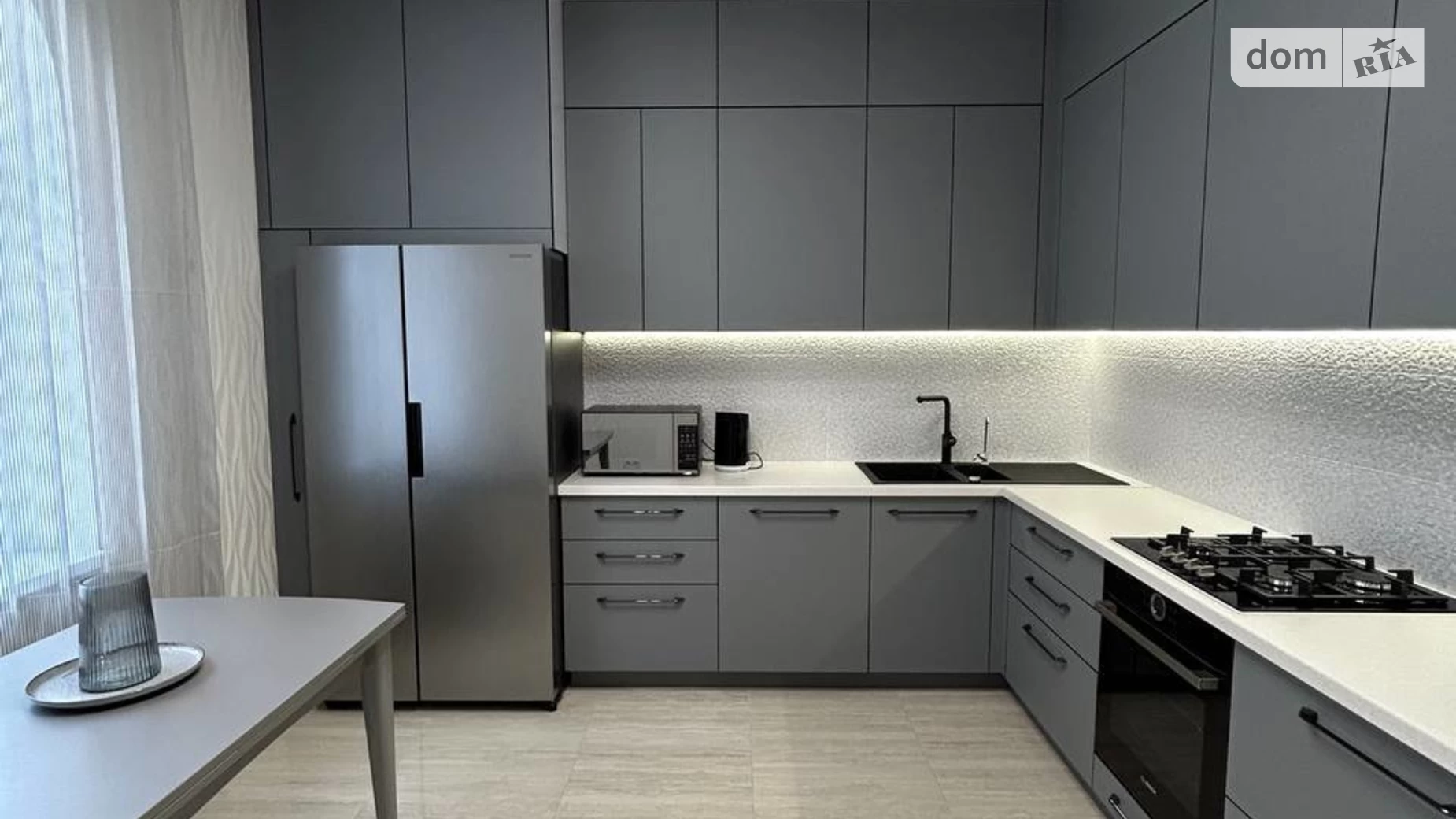 Продается дом на 3 этажа 254 кв. м с балконом, цена: 330000 $ - фото 5