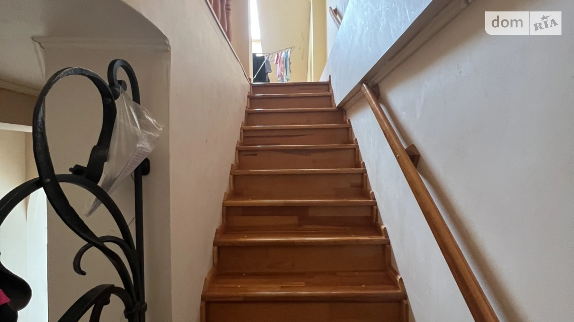 Продається 2-кімнатна квартира 85 кв. м у Ужгороді, вул. Климпуша, 9 - фото 2