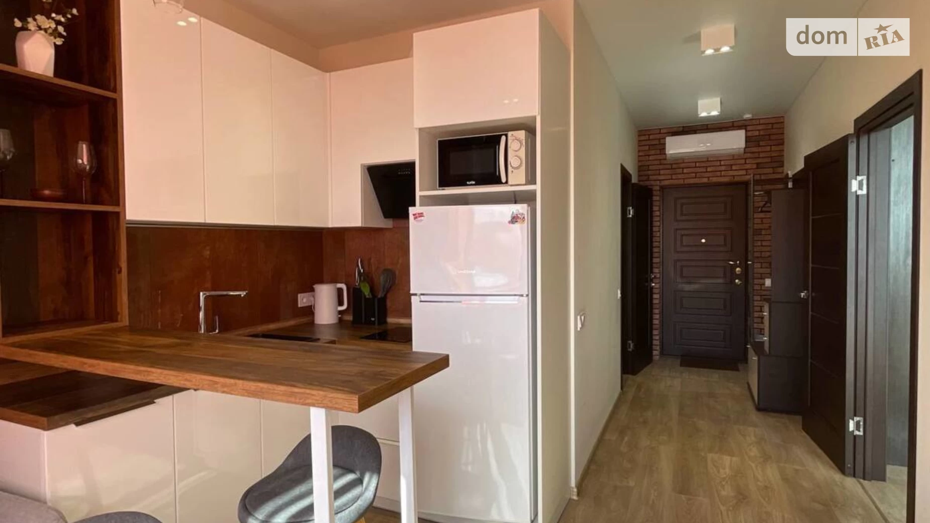 Продается 1-комнатная квартира 41.2 кв. м в Лиманке, цена: 48500 $ - фото 3