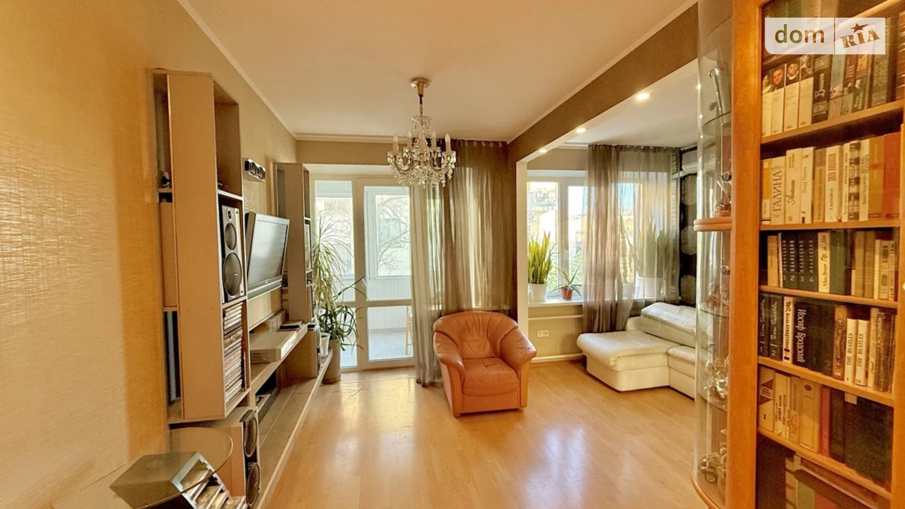 Продается 2-комнатная квартира 60 кв. м в Одессе, ул. Софиевская, 5Б - фото 2