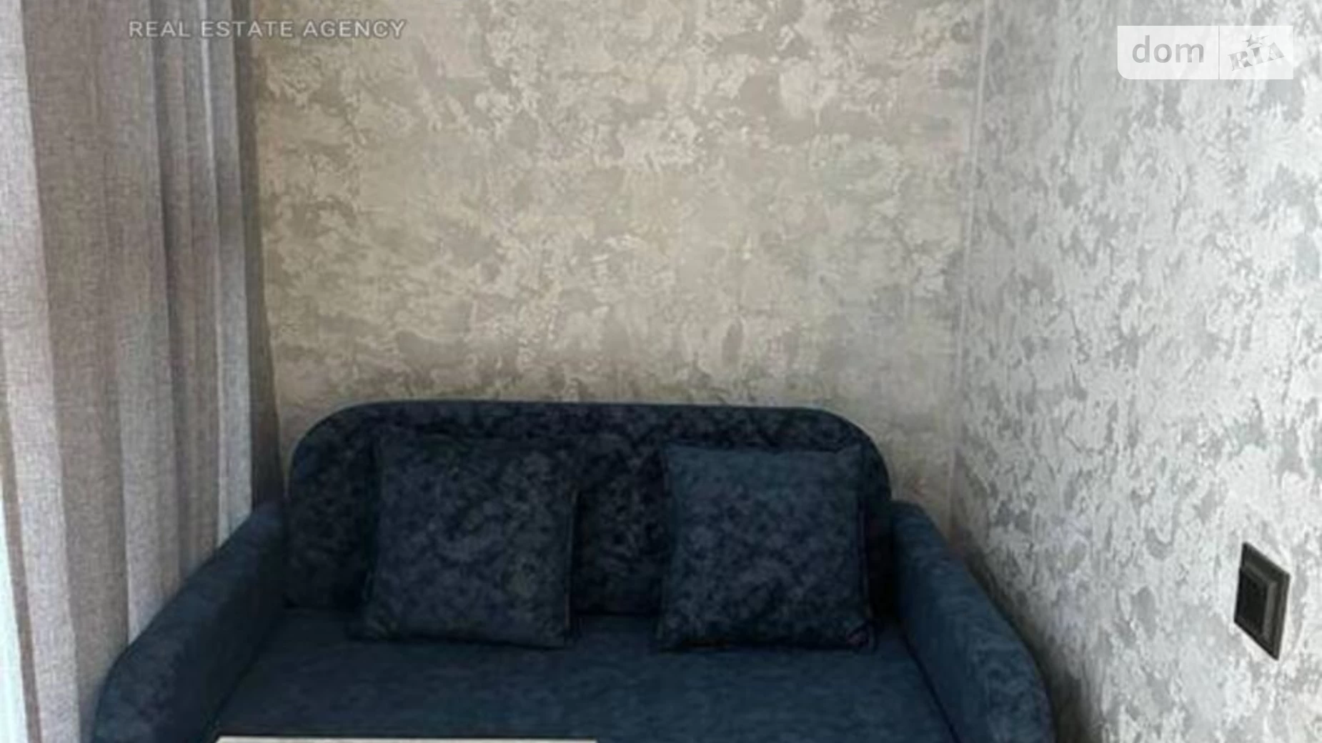 Продается 1-комнатная квартира 52 кв. м в Киеве, ул. Ревуцкого, 54Б - фото 3