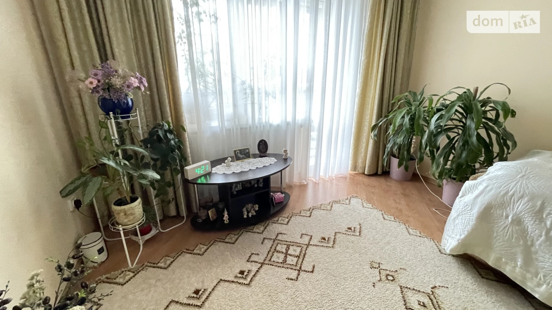 2-комнатная квартира 55 кв. м в Тернополе, ул. Евгения Коновальца - фото 2