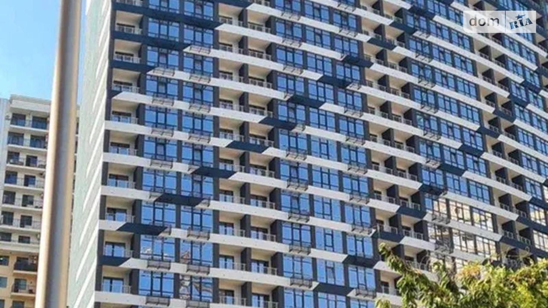 Продається 3-кімнатна квартира 105 кв. м у Одесі, пров. Курортний, 2 - фото 2